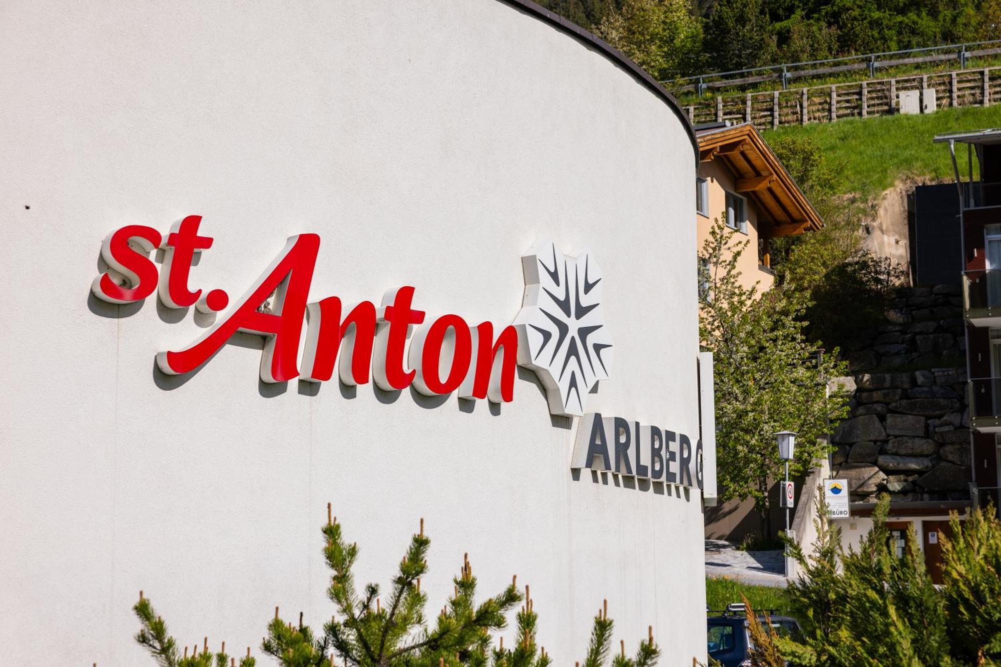 Appartement Haus Freunden à Sankt Anton am Arlberg Extérieur photo